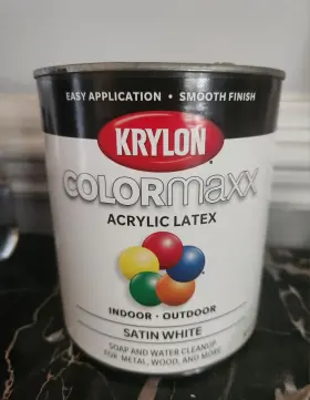 5628 Krylon Colormaxx Acrylic Latex Indoor Outdoor Satin White Metal Wood Qt