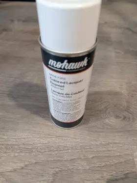 M104-f202 Mohawk Colored Lacquer Enamel Spray White Flat