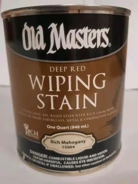 15004 Old Masters Deep Red Wiping Stain Rich Mahogany 1 Quart Can Color Depth