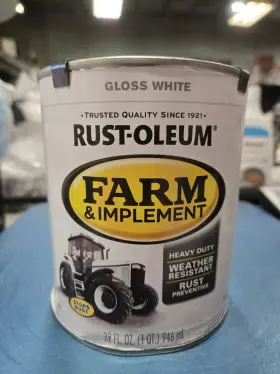 280105 Rust-oleum Farm And Implement Heavy Duty Paint- Gloss White- 1 Quart Can