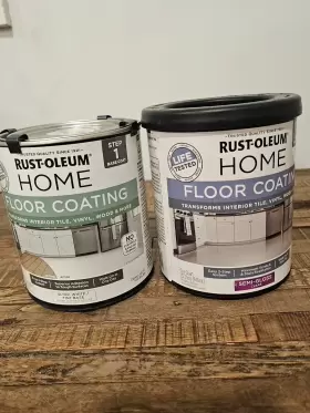 358870 Rust-oleum Floor Coating Top Coat Semi-gloss Clear And Ultra White New Open Box