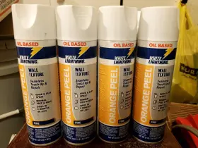 White Lightning 023275003545 Off-white Orange Peel Oil-based Wall Texture Spray 8 Fine 20 Ozs