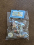 Cherished Teddies Set #310409 Pot Of Gold Flowers Path Sign Paint Cans Hillman New. Price: $11.96.